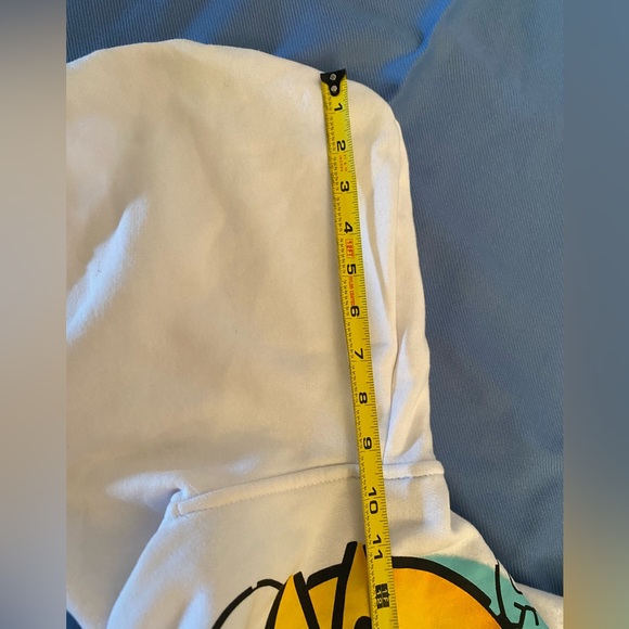 Pac-Man hooded sweatshirt, size medium long sleeve. Unisex. White with graphics - Picture 4 of 12